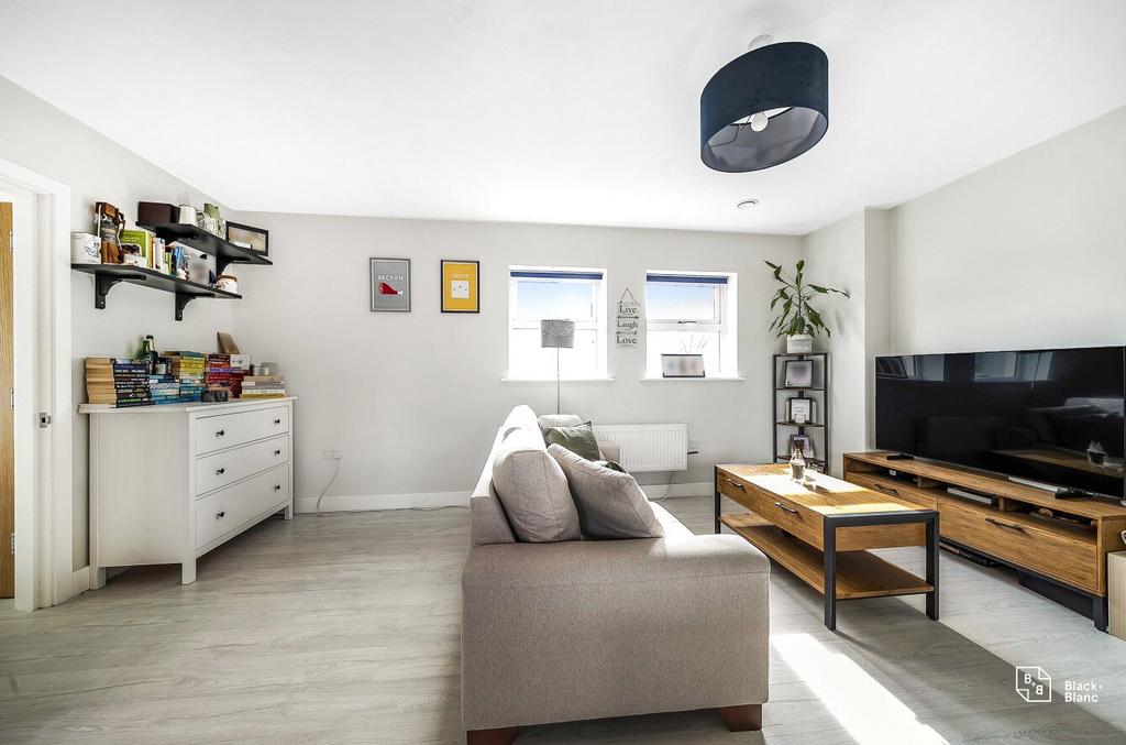 Kitchen/Reception