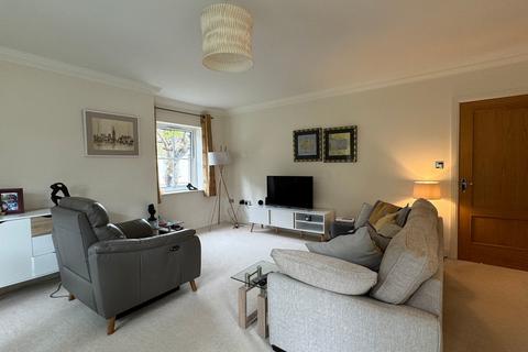 2 bedroom apartment for sale, Elgin Court, 20 Tower Road