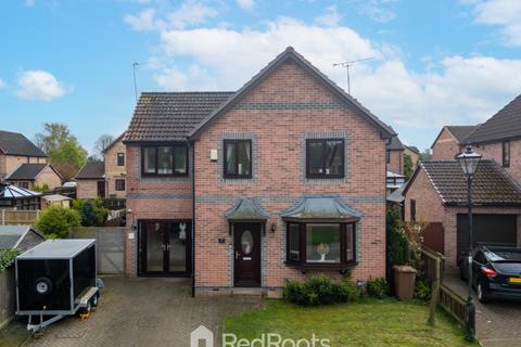 4 bedroom detached house for sale, Hague Park Drive, Pontefract WF9