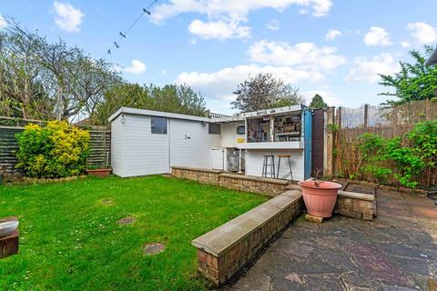 9 Bedlow Way, Croydon, CR0 4QT