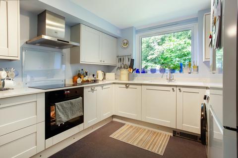 2 bedroom ground floor flat for sale, Sandrock Road, Tunbridge Wells