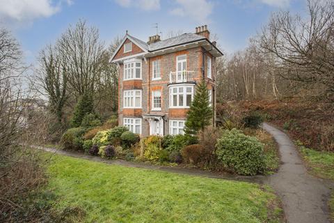 3 bedroom maisonette for sale, Upper Highbury, The Common, Tunbridge Wells