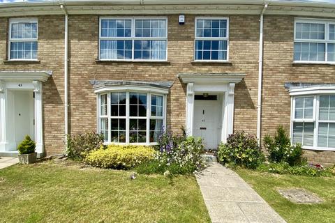4 bedroom terraced house for sale, Wedgwood Drive, Whitecliff
