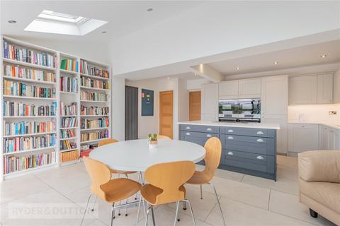 33 Meltham Road, Marsden, Huddersfield, HD7 6JZ