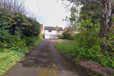 4 bedroom detached house for sale, Teagues Crescent, Trench, Telford, TF2 6RA.