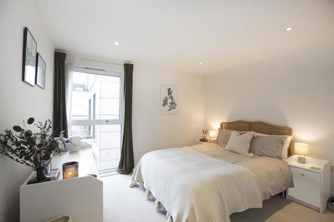 1 bedroom apartment for sale, River Walk, Kingston Upon Thames KT2