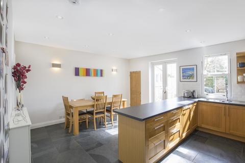 18 Beaconsfield Road, Surbiton, KT5 9AP