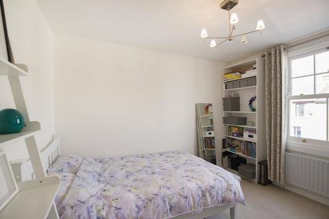 18 Beaconsfield Road, Surbiton, KT5 9AP