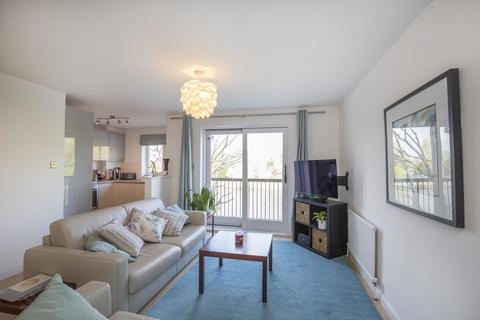 2 bedroom apartment for sale, Queens Reach, Kingston Upon Thames KT1