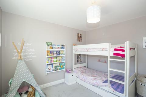 31 Willoughby Road, Kingston Upon Thames, KT2 6LN