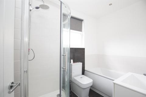 1 Station Road, Kingston Upon Thames, KT2 7AA