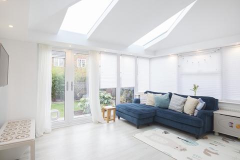 3 Draycot Road, Surbiton, KT6 7BL