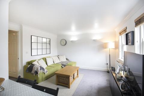 2 bedroom apartment for sale, Portland Road, Kingston Upon Thames KT1