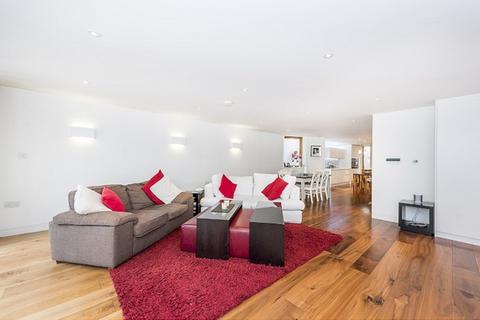 2 bedroom apartment for sale, Waldegrave Road, Twickenham TW1