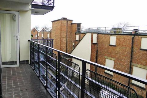 Flat 5, Stevens House Jerome Place, Kingston Upon Thames, KT1 1HX