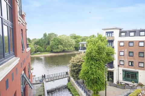 2 bedroom apartment for sale, Wadbrook Street, Kingston upon Thames KT1