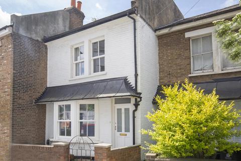 2 Station Road, Kingston Upon Thames, KT2 7AA