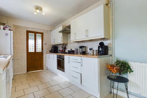 3 bedroom semi-detached house for sale, St. Mary's Crescent, East Leake