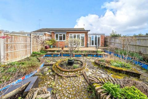 1 Butt Close, Cranleigh, GU6 7DQ
