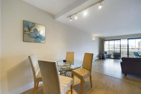2 bedroom apartment to rent, Discovery Wharf, Sutton Harbour PL4