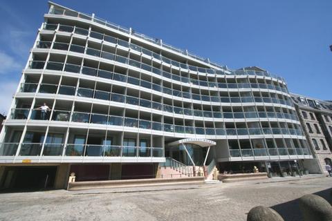 2 bedroom apartment to rent, Discovery Wharf, Sutton Harbour PL4