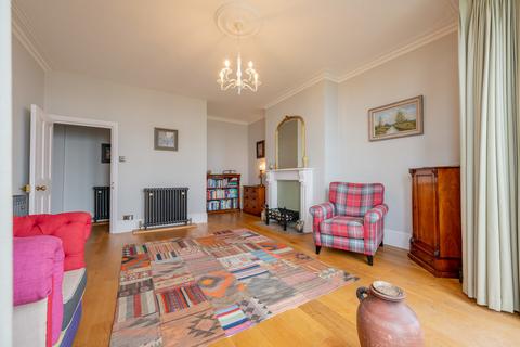 2 bedroom apartment for sale, Richmond House
