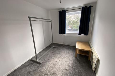 2 bedroom apartment to rent, Beaconsfield Court, Nuneaton