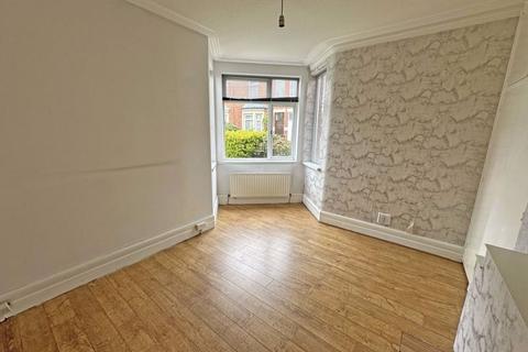 2 bedroom apartment for sale, Helena Avenue, Whitley Bay
