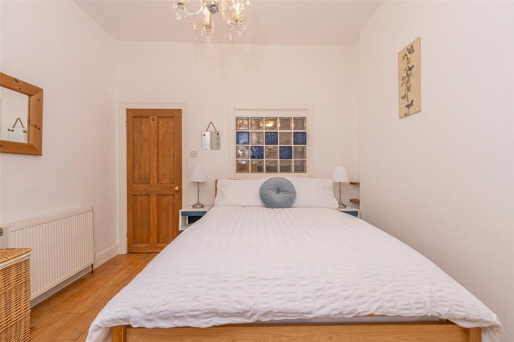 Bedroom Alt
