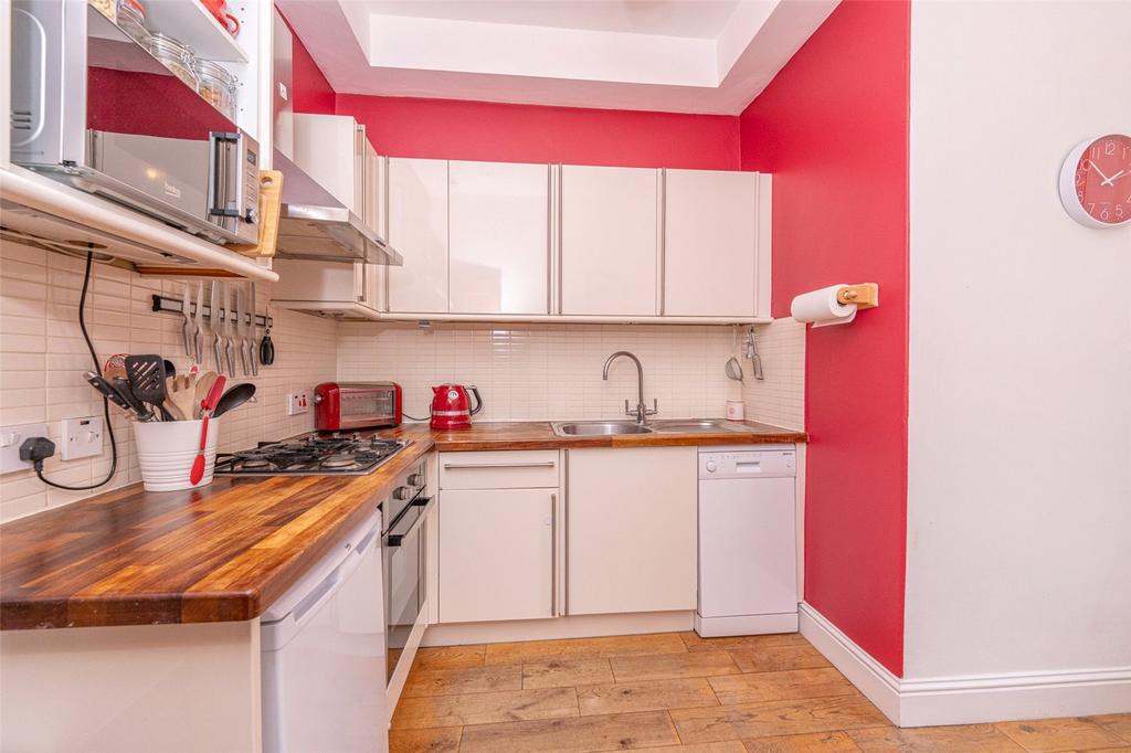 Kitchen Alt