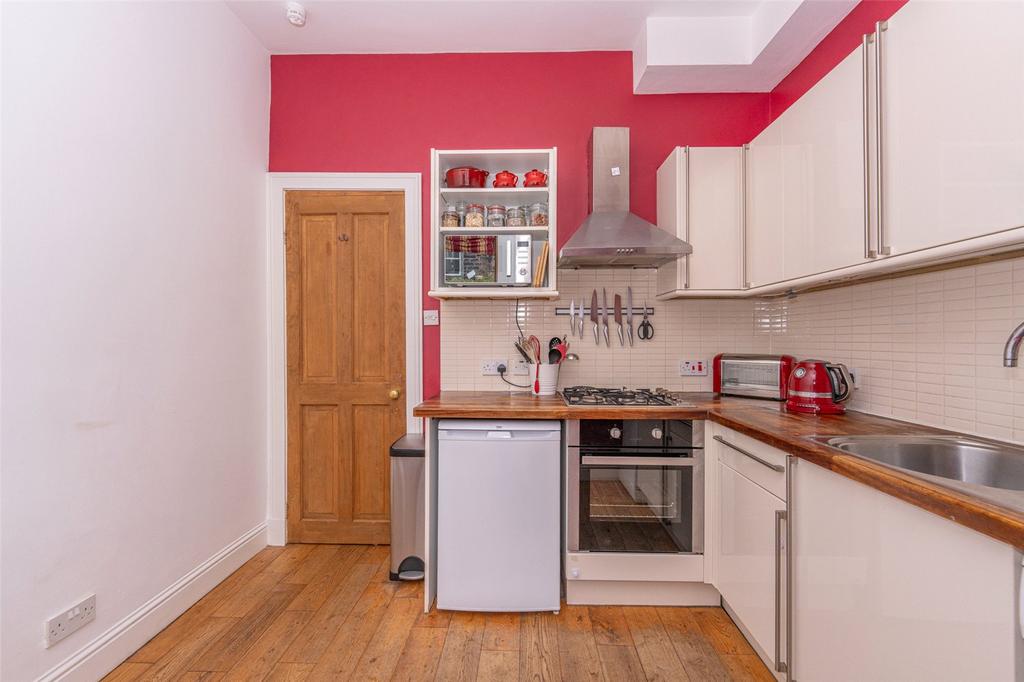 Kitchen Alt