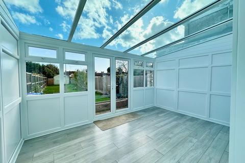 143 Glenview, London, SE2 0SB