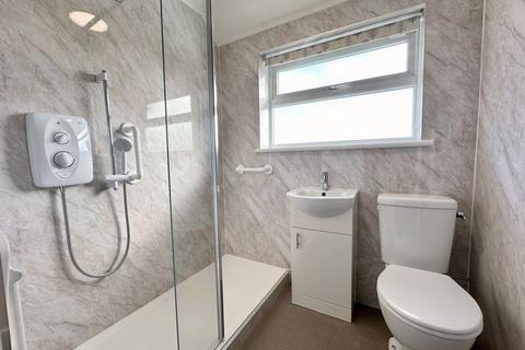 143 Glenview, London, SE2 0SB