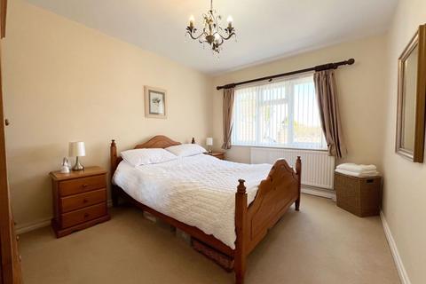 3 bedroom detached bungalow for sale, 12 Voss Park Close, Llantwit Major, The Vale of Glamorgan CF61 1YF