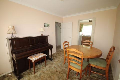 4 Whitefriars Way, Sandwich, CT13 9AD