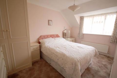 4 Whitefriars Way, Sandwich, CT13 9AD