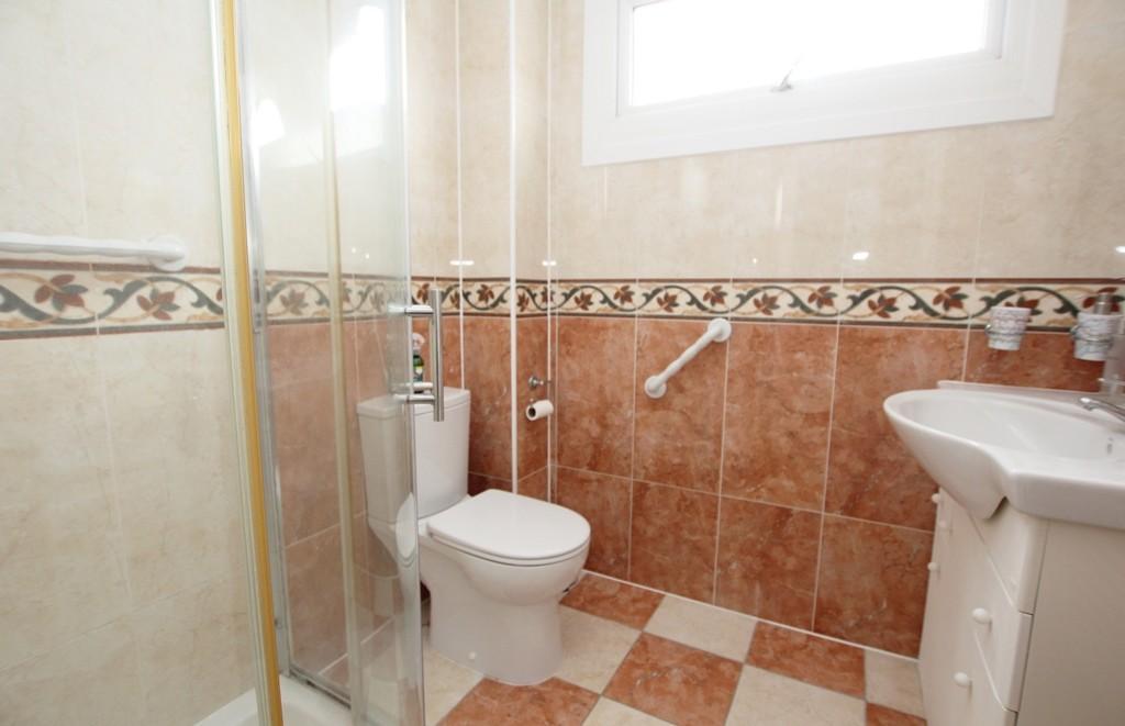3-Bed Semi-Detached, Blacon - Shower Room (2)