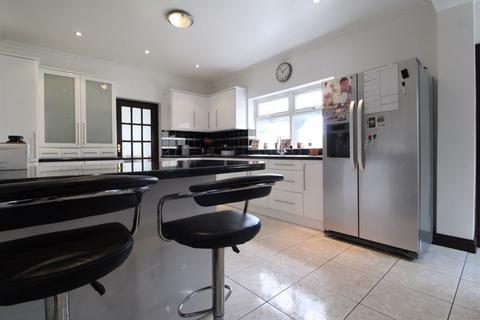 undefined, Toddington Road, Luton