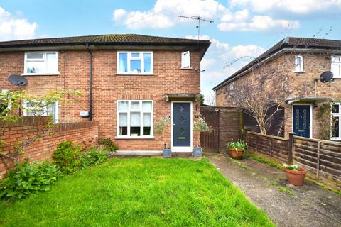 3 bedroom semi-detached house for sale, Kingsmead Road, High Wycombe, HP11
