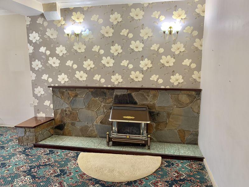 Lounge 3