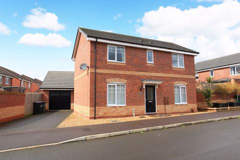 3 bedroom detached house for sale, 29 Watts Drive, Shifnal. TF11 8FQ