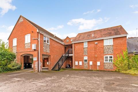 1 bedroom apartment for sale, Tring