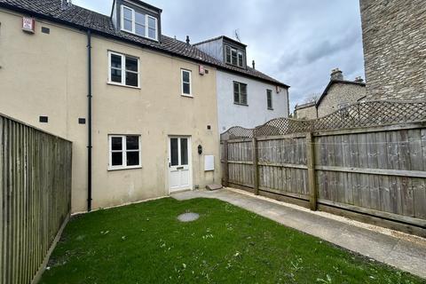 3 bedroom terraced house to rent, South Parade, Frome
