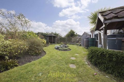 2 bedroom semi-detached bungalow for sale, Booty Road, Thorpe St Andrew, Norwich