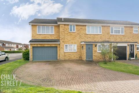 4 bedroom semi-detached house for sale, Christopher Close, Hornchurch, RM12