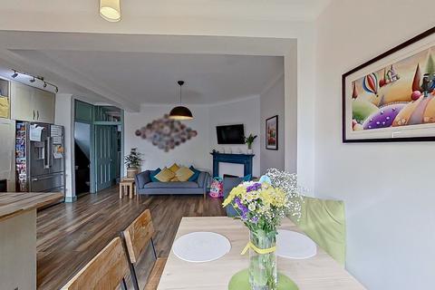 19 Eachelhurst Road, Birmingham, B24 0QL