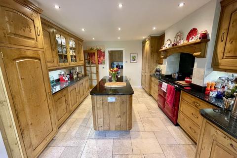 29 Grove Drive, Woodhall Spa, LN10 6RT