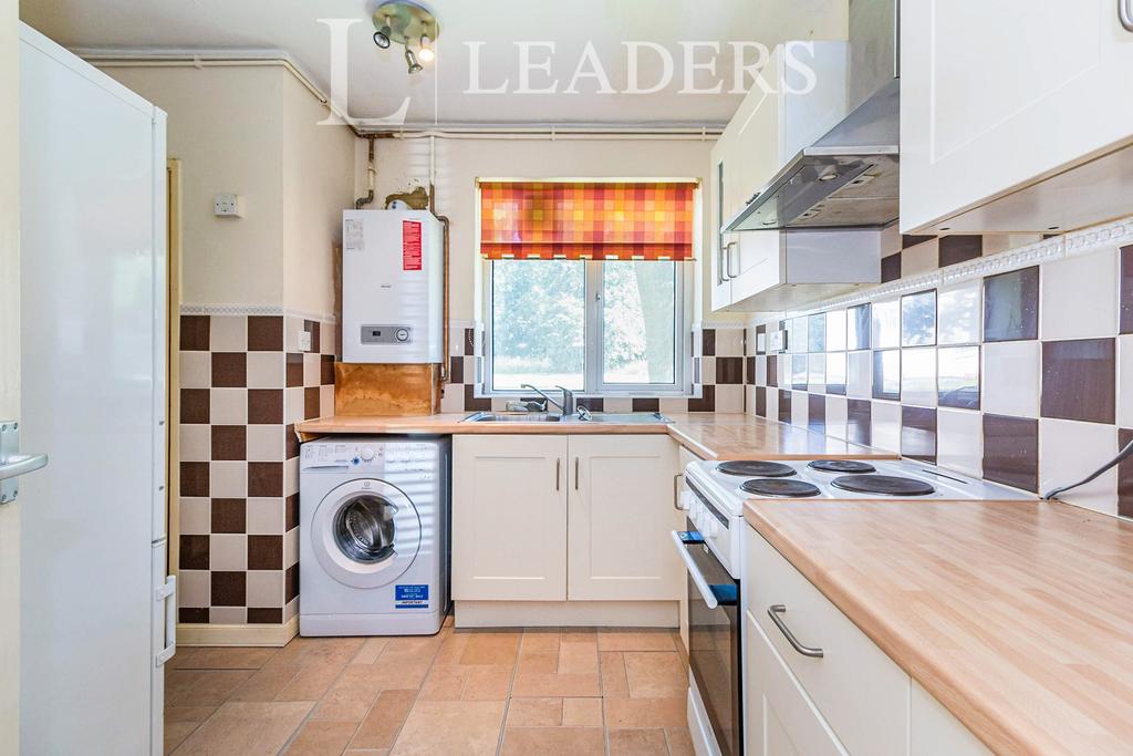 Pirbright House, Kingsnympton Park 3 bed apartment to rent £1,850 pcm