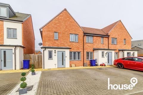15 Faraday Drive, Minster On Sea, Sheerness, ME12 3UL