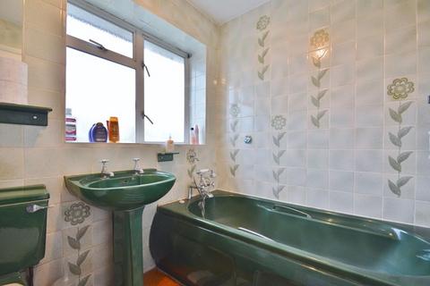 33 Bonnersfield, Long Crendon, Aylesbury, HP18 9DJ